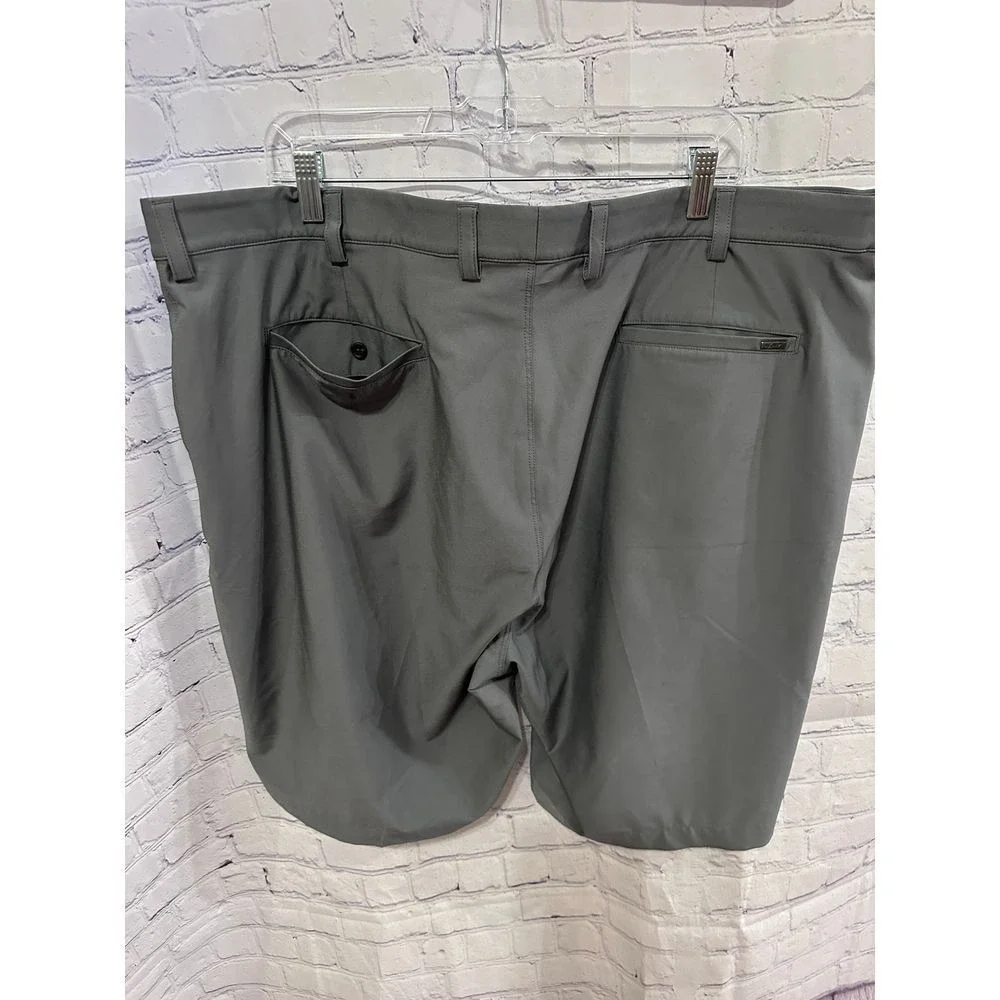 Greg Norman ML75 Microlux Gray Golf Shorts Mens 44 Play Dry Stretch Performance
